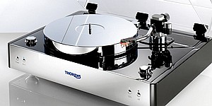 THORENS TD 550 פטיפון ידני THORENS TD 550 פטיפון ידני