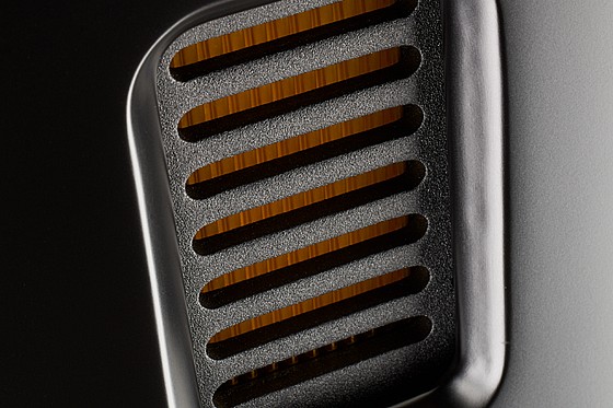 ����� ����� MartinLogan Motion 40i