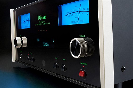 ���� ����� ���������� ������� MA7200 INTEGRATED AMPLIFIER MACINTOSH