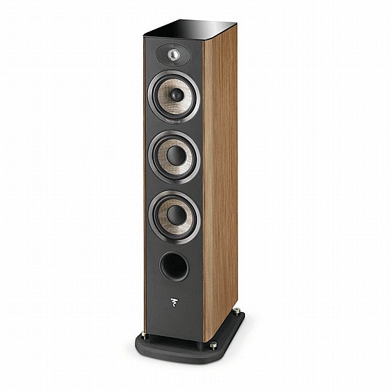 ����� ����� Focal Aria 926