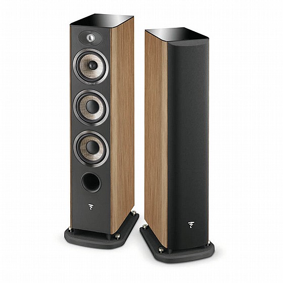 ����� ����� Focal Aria 926