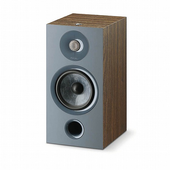 ����� ���� Focal Chora 806